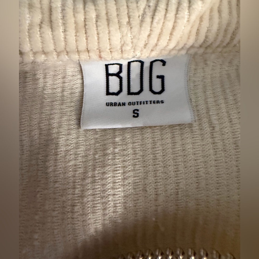 BDG ⭐️ Urban Outfitters Cream Corduroy Cropped Zip Hoodie Jacket Size Small ✨ - Picture 8 of 10
